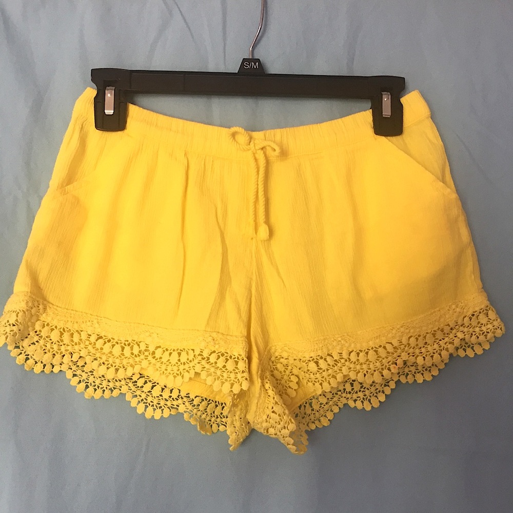 Crazy 8 Yellow Kids Shorts XL 14/16